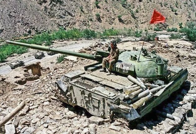 К 1980 году на балансе 39 танковых батальонов, входящих в состав 40-й армии, было примерно 800 бронированных машин.
