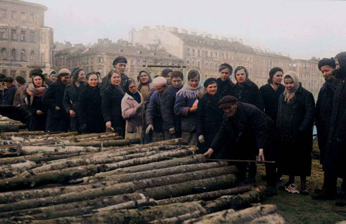 Блокада ленинграда в 1941 году. Жители Ленинграда в блокаду.