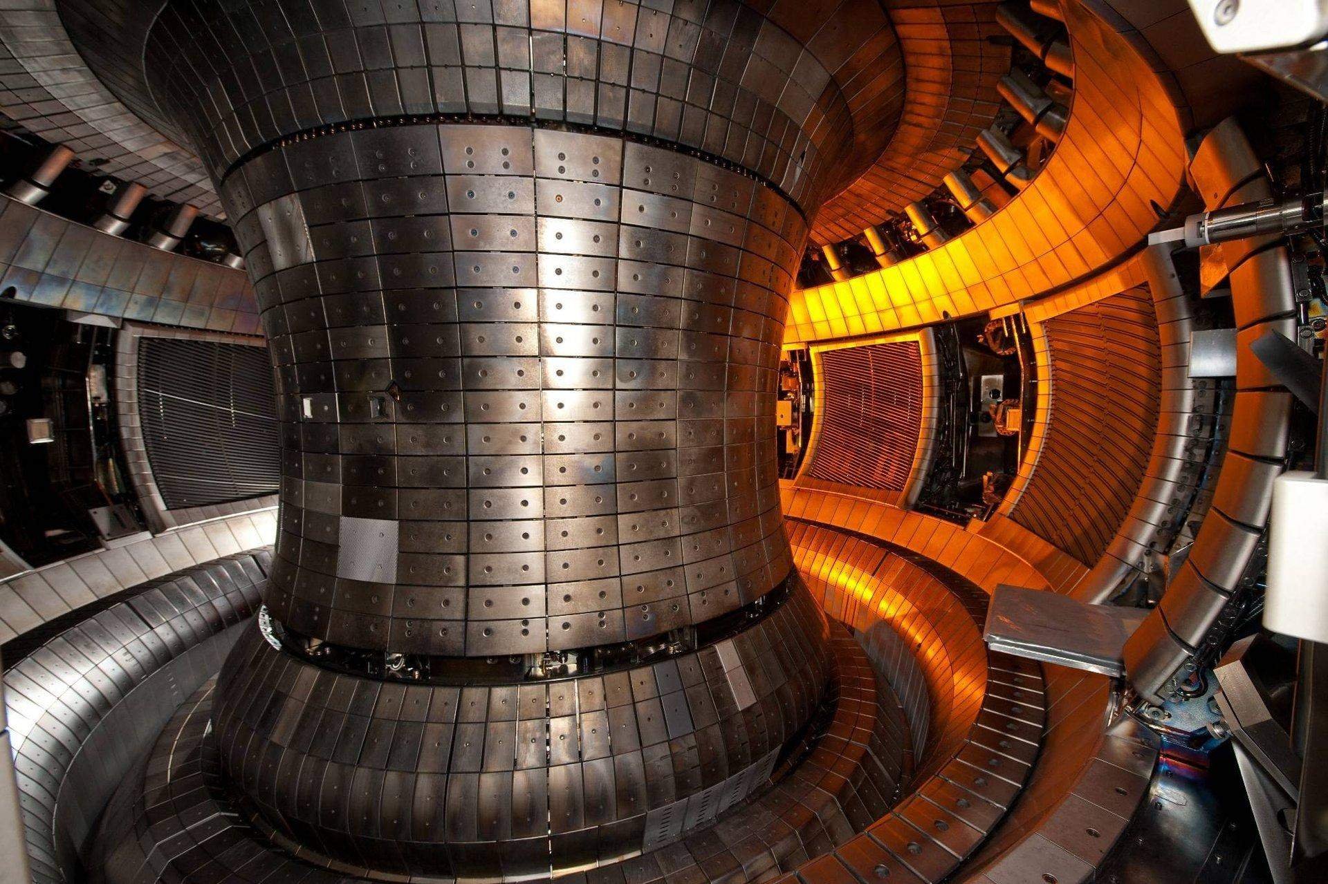 Самая дорогая энергетика. Токамак ИТЭР. Казахстанский материаловедческий токамак. Hl-2m токамак. Ядерный реактор токамак.