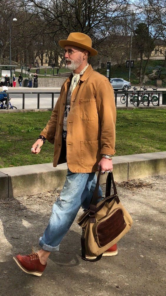 Наши мужчины и рядом не стояли: как одеваются дедушки в Европе после 50