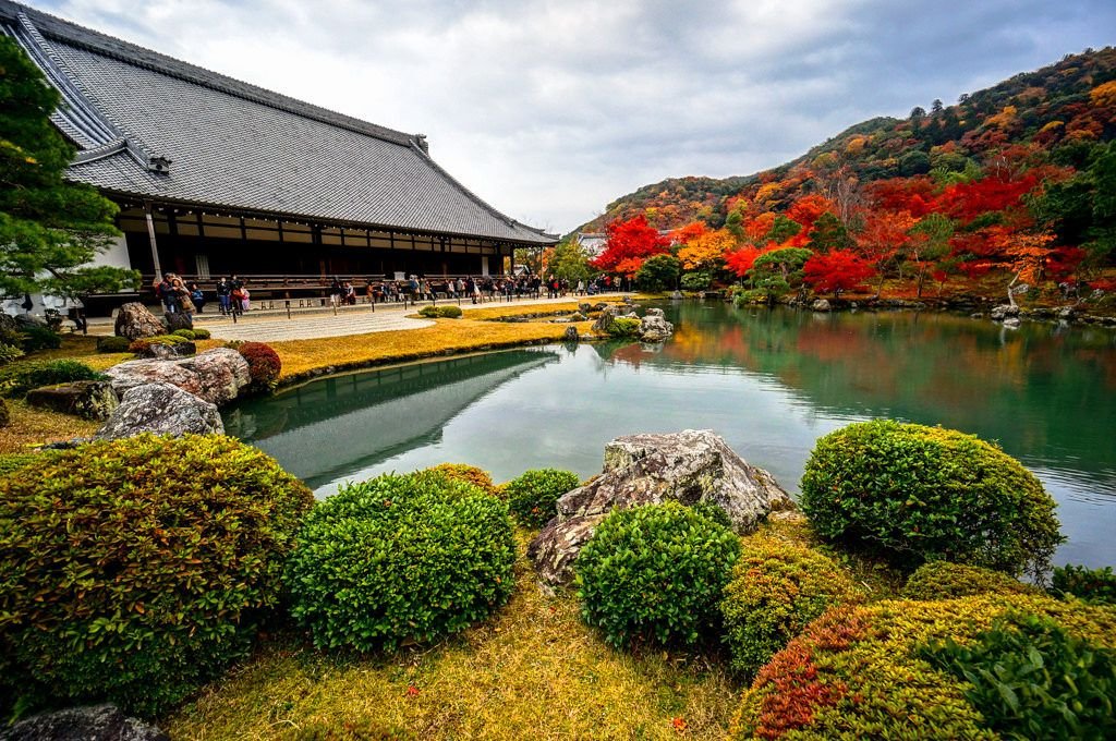 Япония. Сад храма Тэнрюдзи в Киото. Храм Тэнрю-дзи. Сады Киото Япония. Япония природа префектуры Киото.