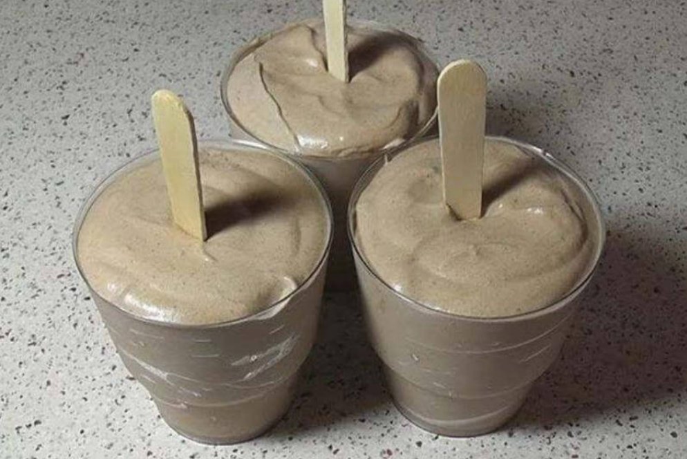 Мороженое легко и быстро. Мороженое в дом условиях. Домашнее мороженое из молока. Самодельное мороженого. Как сделать мороженое в домашних условиях.