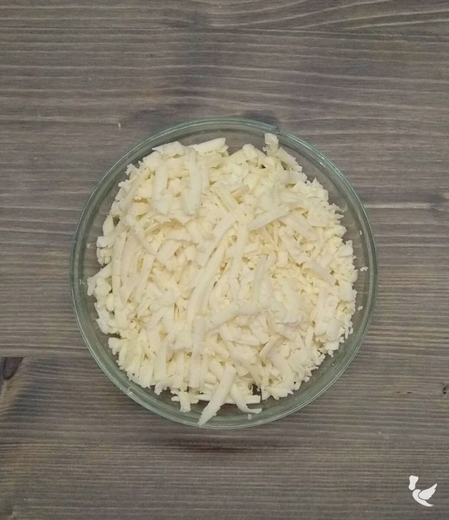 Мини-рулеты с ветчиной и сыром - простая выпечка без хлопот из слоёного теста