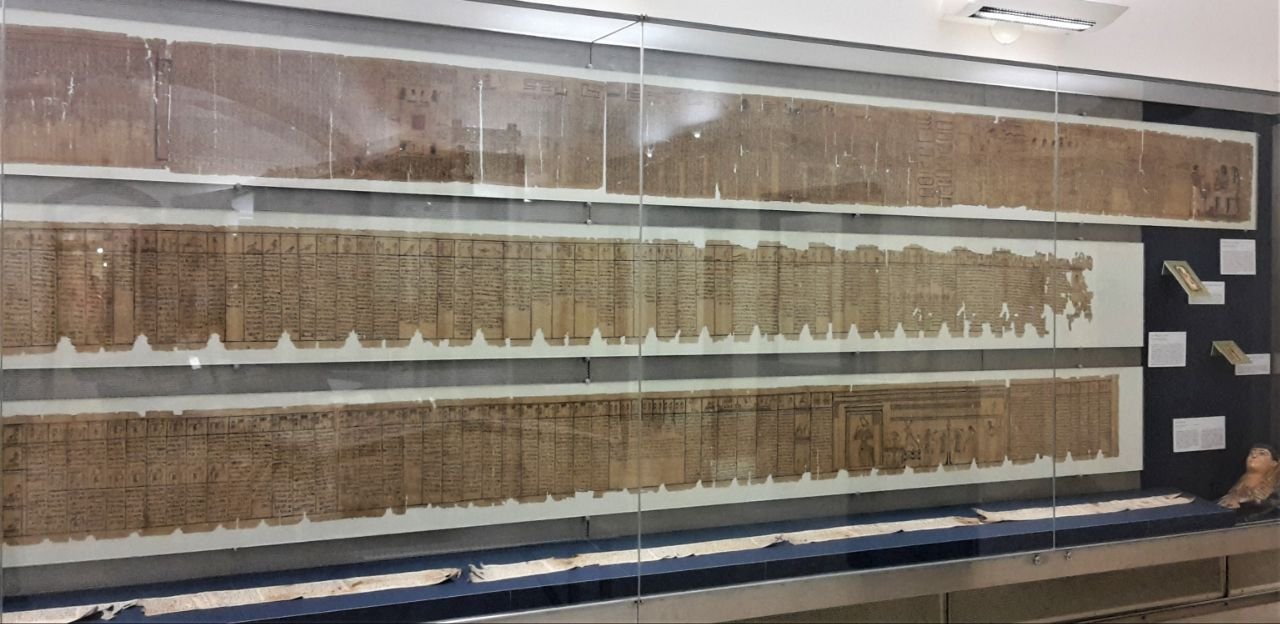 Длина древнегреческих папирусов 