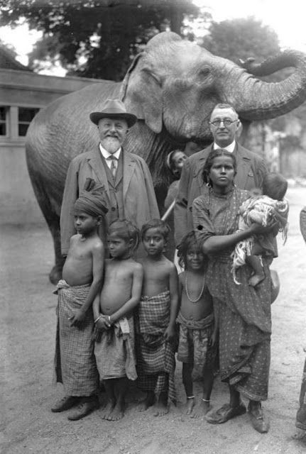 Уродливое проявление расизма - человеческие зоопарки. Архивные кадры