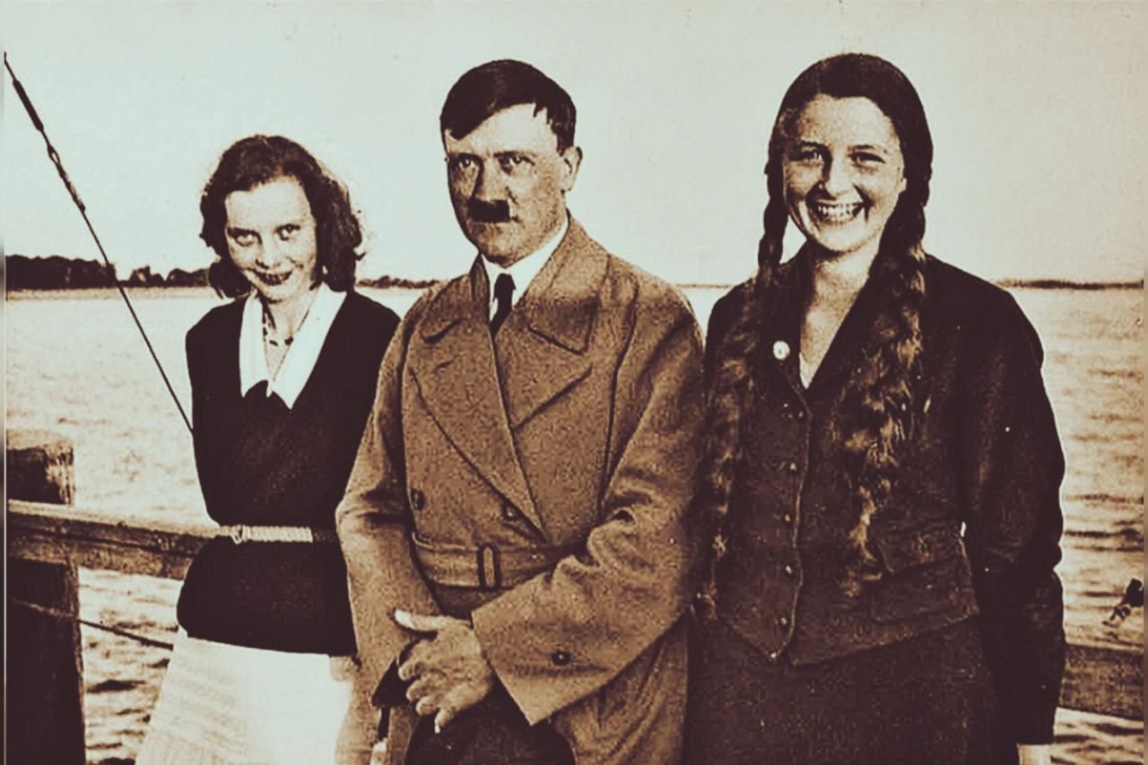 Адольф Гитлер и гели Раубаль Гитлер