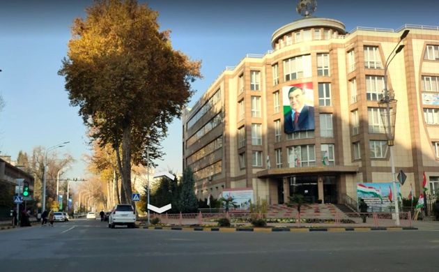 Три особенности улиц в Таджикистане