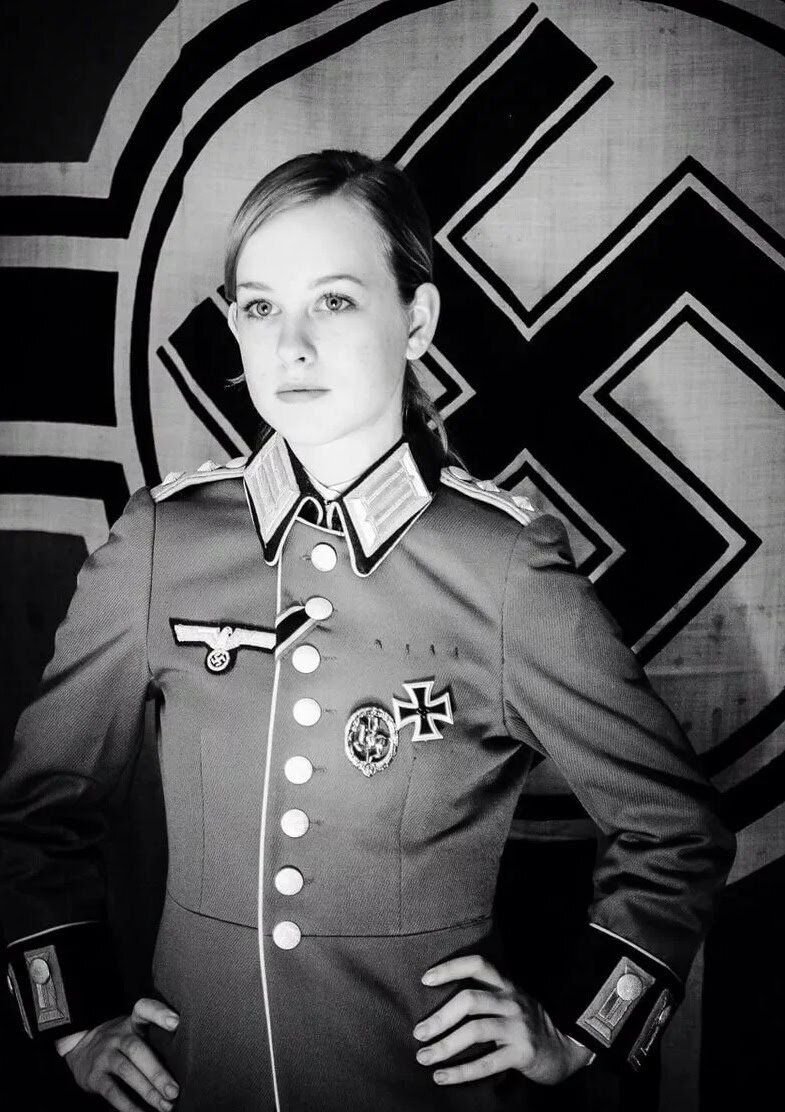 Фашистская женщина. Хильдегард Нойманн гестапо. Гестаповка Барбара.