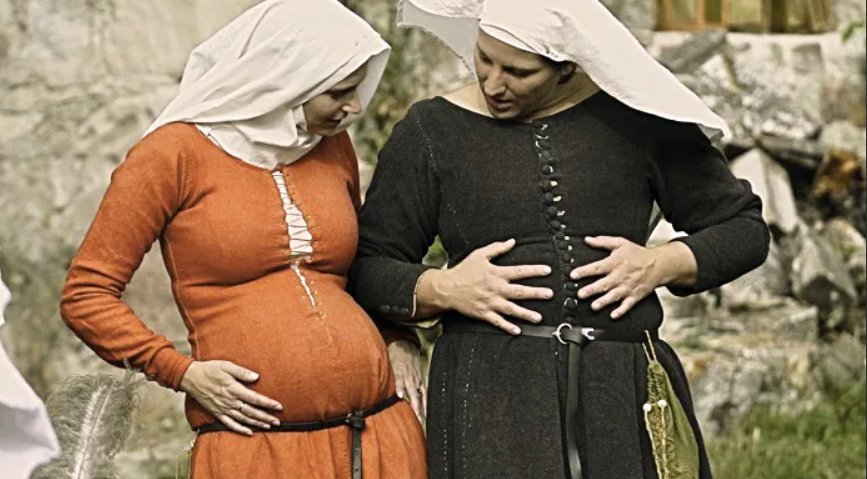Беременные вдовы. Беременные в средневековье. Средневековые платья для беременных. Беременные в средние века.