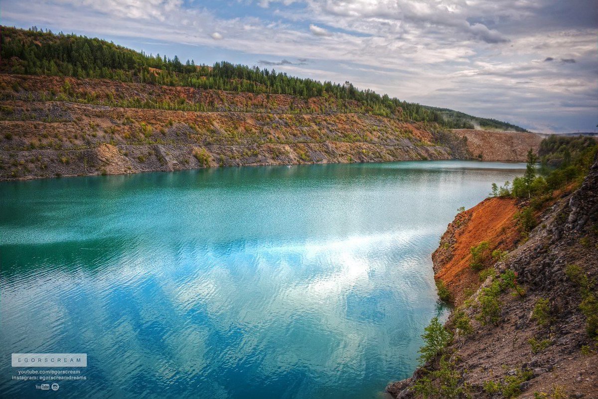 Кроме Голубого озера в Чусовском районе в Александровском районе Пермского края существует несколько голубых озер